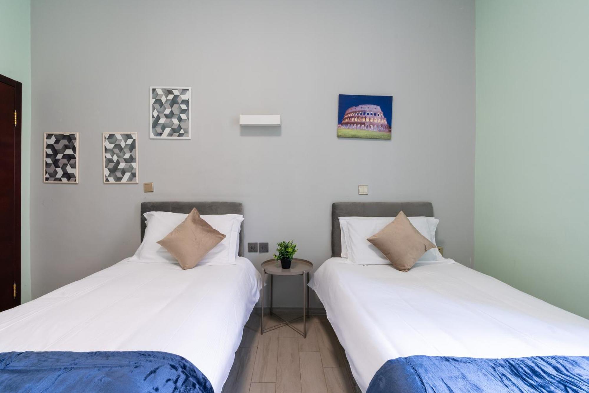 Leoni Di Giada Guesthouse - Close To Central Station Rome Buitenkant foto